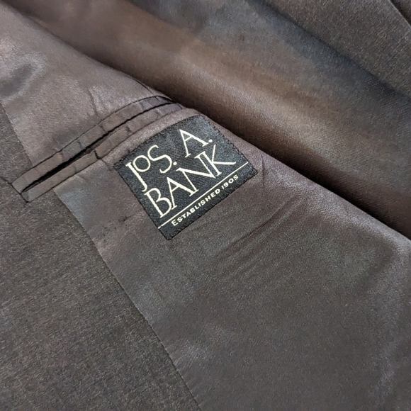 Jos A Bank 100% wool charcoal sport coat blazer, size 46R - Picture 4 of 4